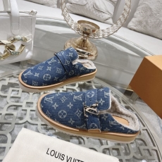 Louis Vuitton Slippers